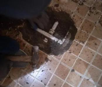 文圣卫生间漏水维修公司为您分享下卫生间渗水如何处理及注意事项